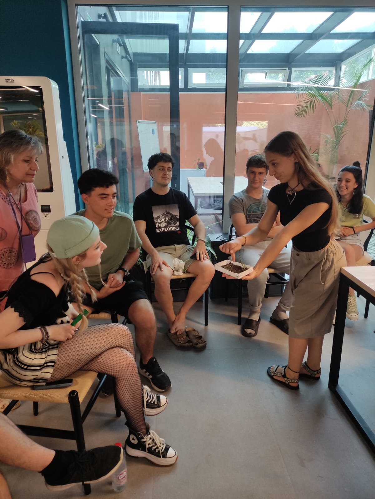 Learning Entrepreneurship and Friendship in Granada: Empower Tomorrow's Entrepreneurs