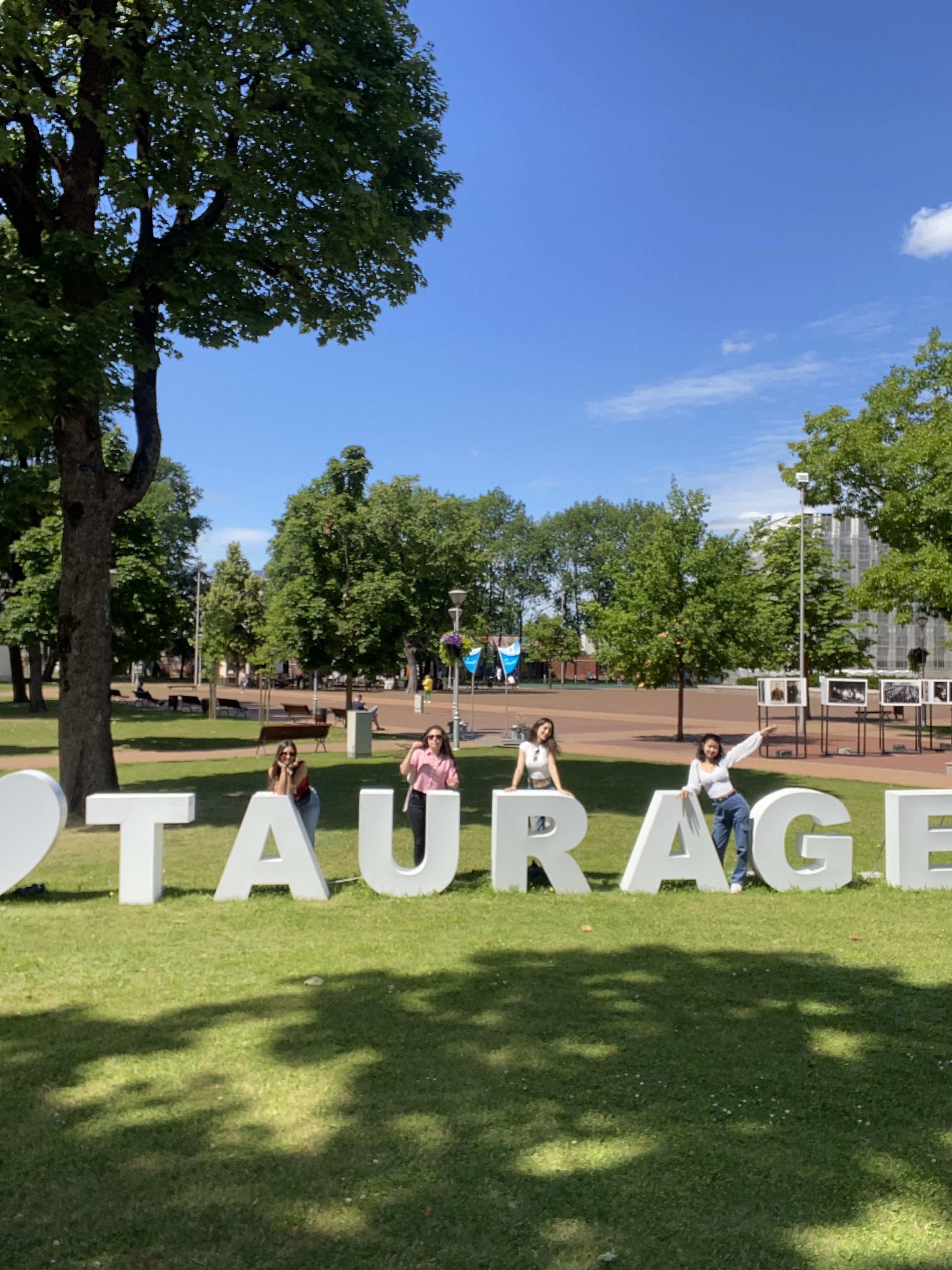 Nature activity with young people during GreenScape